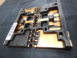 精密バスパーインサート.jpg