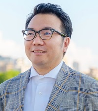 竹居写真バストアップ.jpg